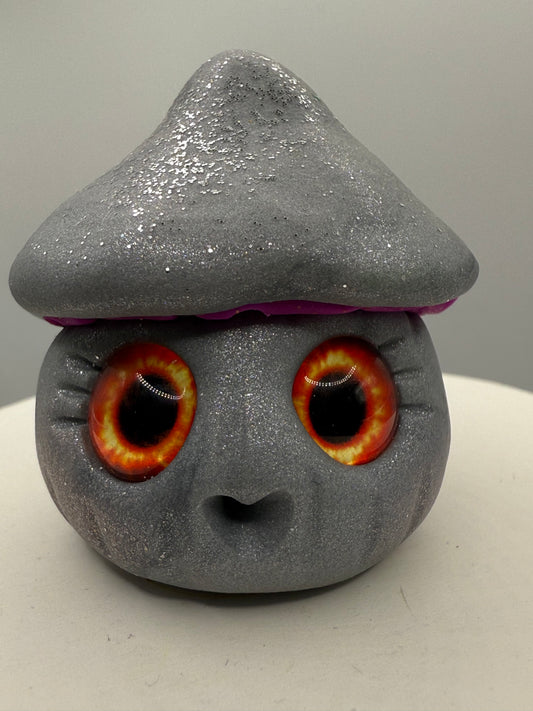 Blushing Mushie